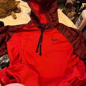 nike hoodie